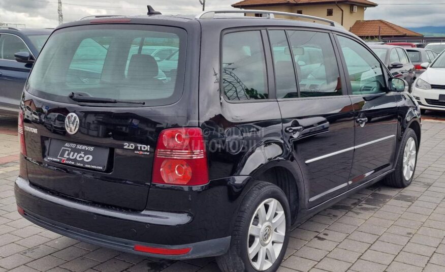 Volkswagen Touran 2.0 TDI DSG