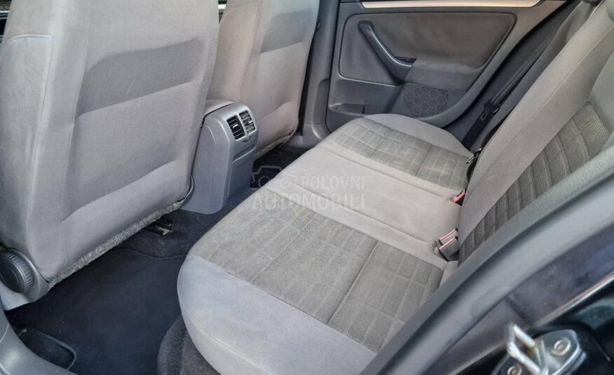 Volkswagen Golf 5 1.9 TDI