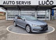Škoda Superb 2.0 TDI DSG R kamera