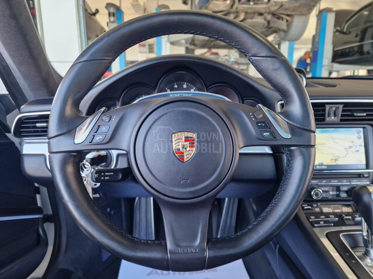 Porsche 911 Carrera 4