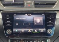Škoda Superb 2.0 TDI DSG R kamera