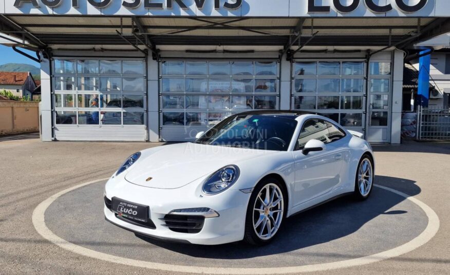 Porsche 911 Carrera 4