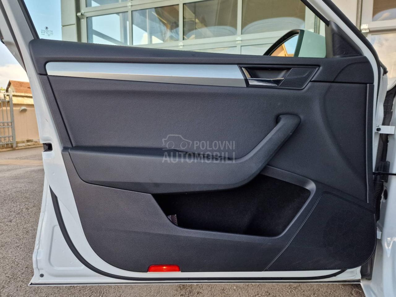 Škoda Superb 1.6 TDI N1