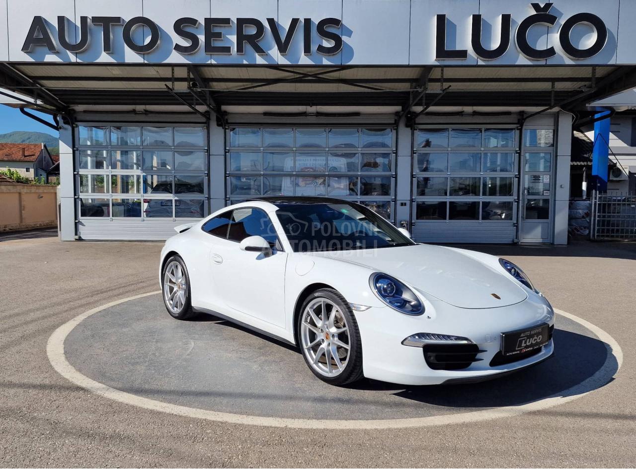 Porsche 911 Carrera 4