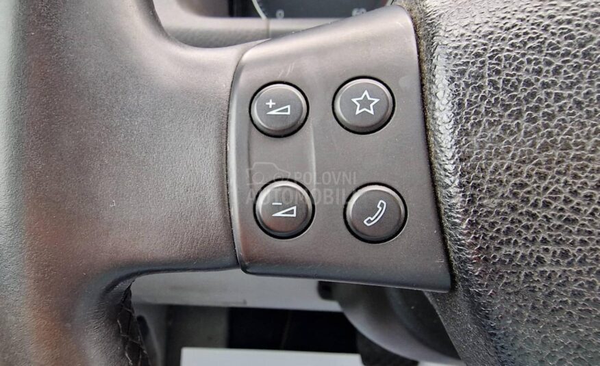 Volkswagen Touran 2.0 TDI DSG