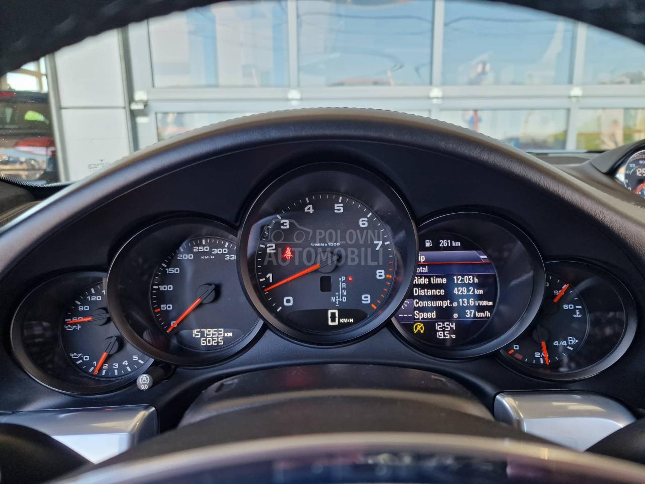 Porsche 911 Carrera 4