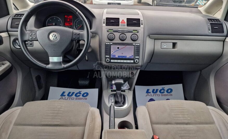 Volkswagen Touran 2.0 TDI DSG