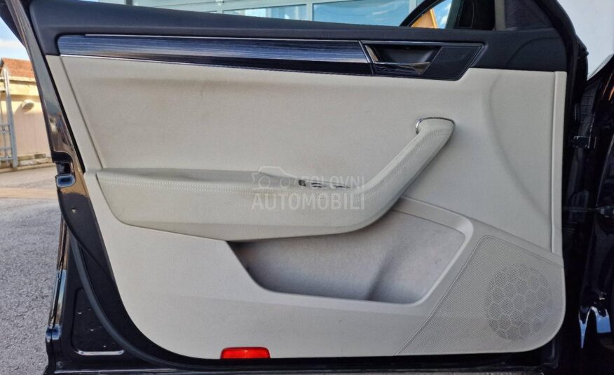 Škoda Superb 2.0 TDI DSG STYLE