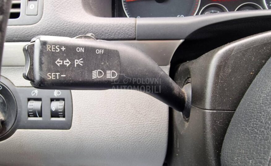 Volkswagen Touran 2.0 TDI DSG