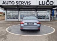 Škoda Superb 2.0 TDI DSG R kamera