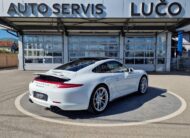 Porsche 911 Carrera 4