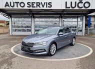 Škoda Superb 2.0 TDI DSG R kamera
