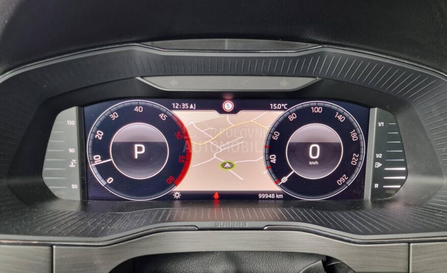Škoda Superb 2.0 TDI DSG R kamera