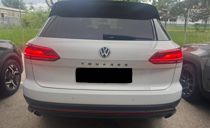 Volkswagen Touareg 3.0 TDI 4X4