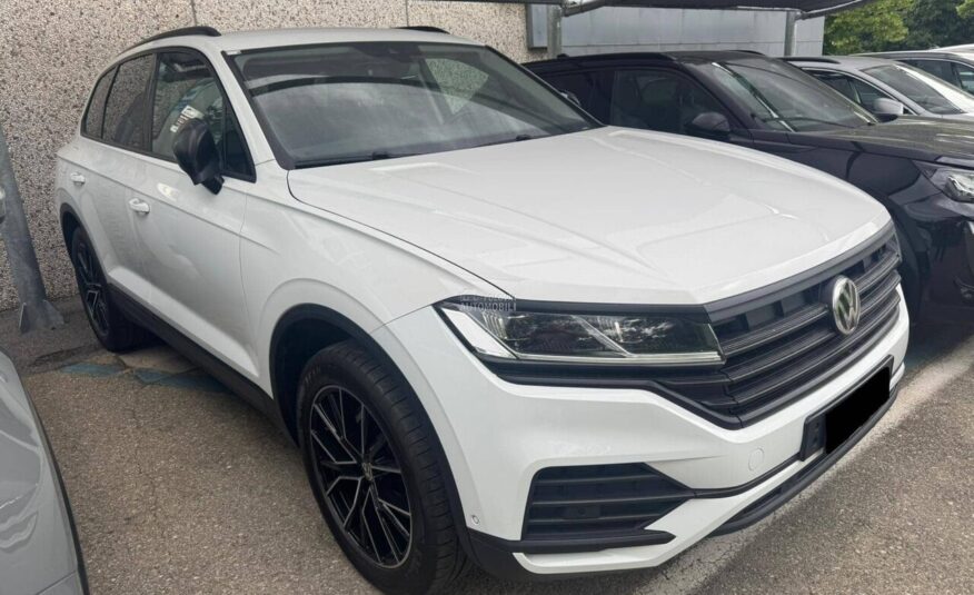 Volkswagen Touareg 3.0 TDI 4X4