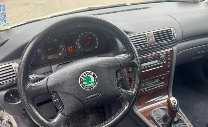 Škoda Superb 1.9 TDI F U L n o v