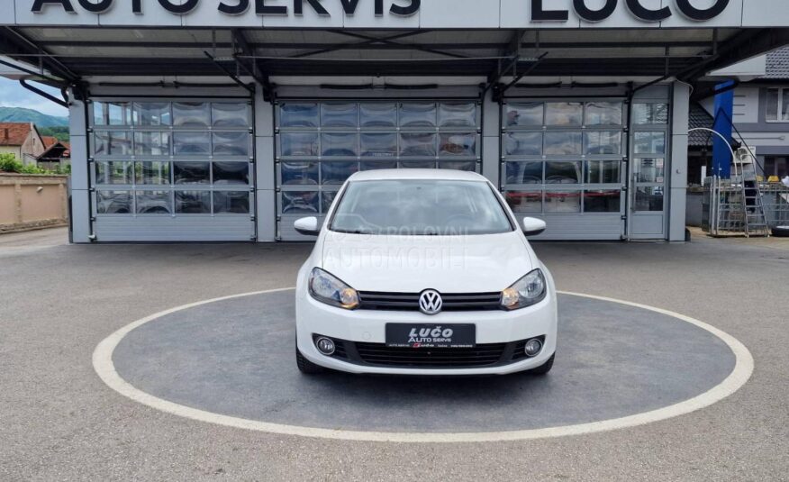Volkswagen Golf 6 1.6 g as a test