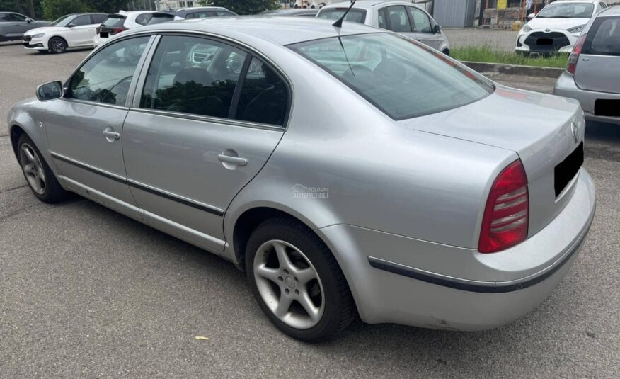 Škoda Superb 1.9 TDI F U L n o v