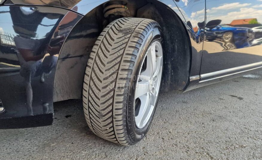 Volkswagen Passat B7 1.4 TSI DSG