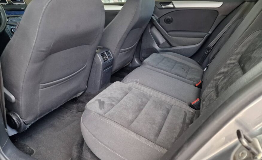 Volkswagen Golf 6 1.6 TDI xenon Led