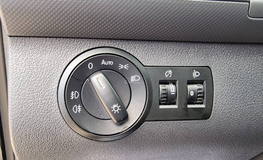 Volkswagen Caddy 2.0 metan CUP