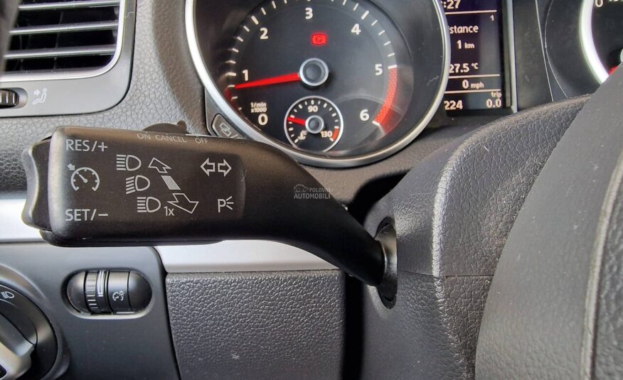 Volkswagen Golf 6 1.6 TDI xenon Led