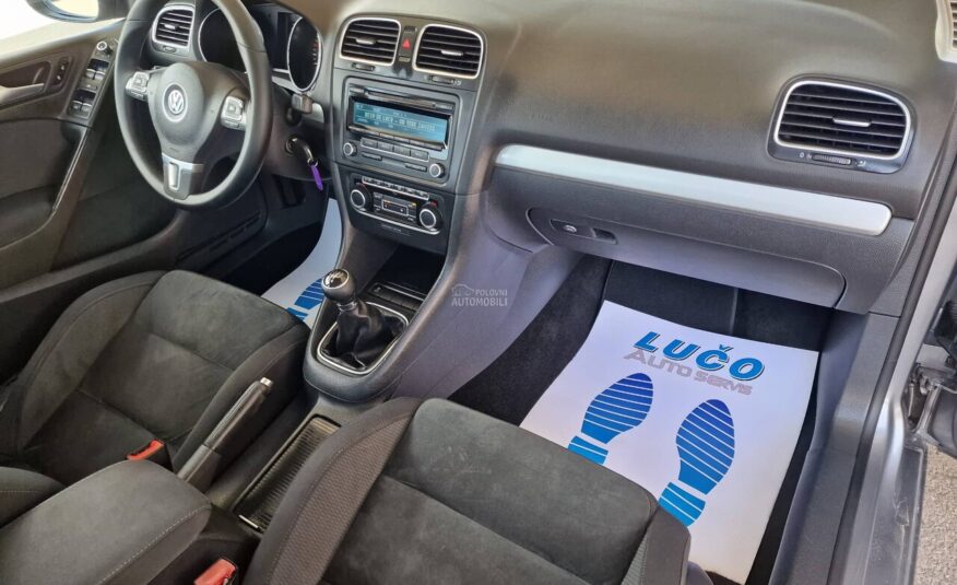 Volkswagen Golf 6 1.6 TDI xenon Led