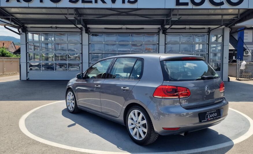 Volkswagen Golf 6 1.6 TDI xenon Led