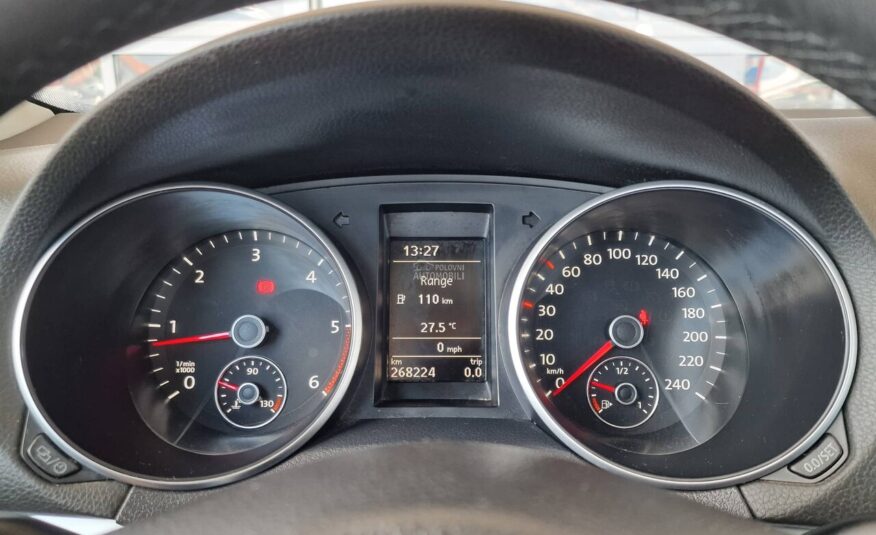 Volkswagen Golf 6 1.6 TDI xenon Led
