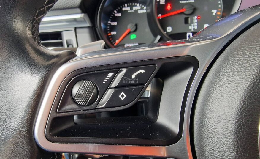 Porsche Macan 2.0