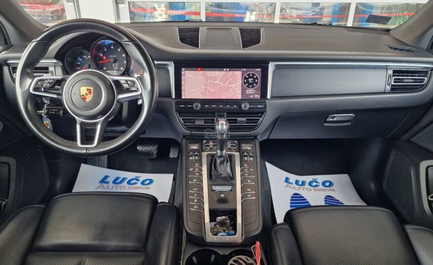 Porsche Macan 2.0