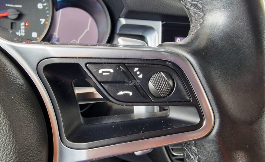 Porsche Macan 2.0