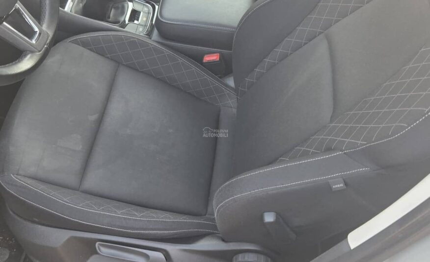 Škoda Karoq TDI Narodo Gry 117 h