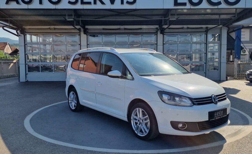 Volkswagen Touran 1.4 TSI DSG metan