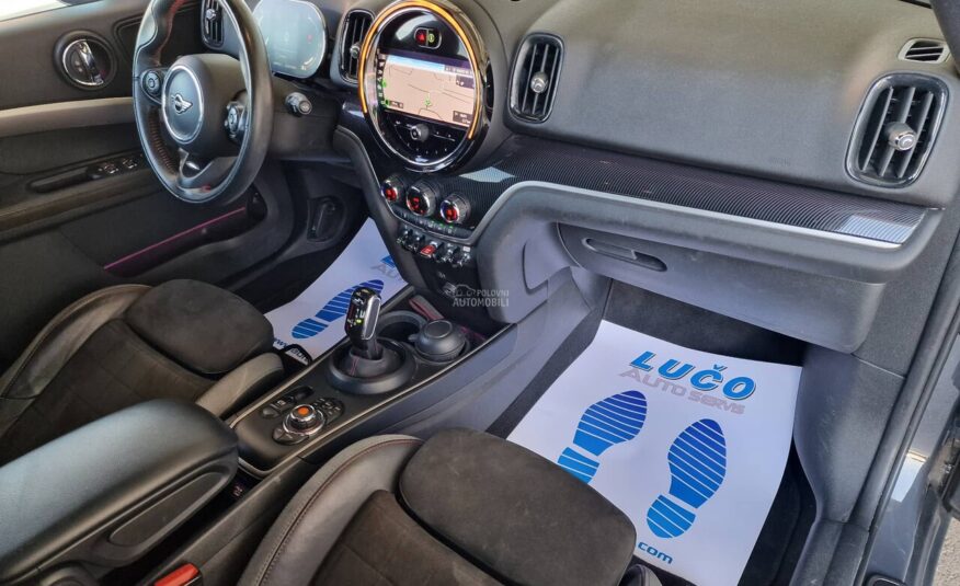 MINI Countryman 2.0 COOPER S   J C W