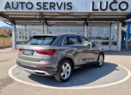 Audi Q3 2.0 TDI v.s ervis