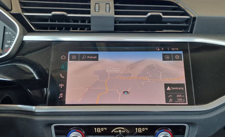 Audi Q3 2.0 TDI v.s ervis