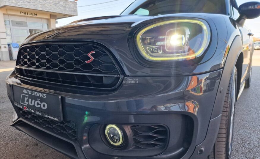 MINI Countryman 2.0 COOPER S   J C W