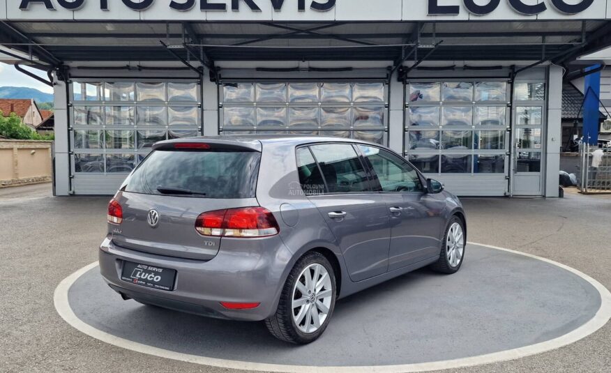 Volkswagen Golf 6 1.6 TDI HIGHLINE