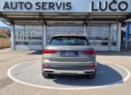 Audi Q3 2.0 TDI v.s ervis