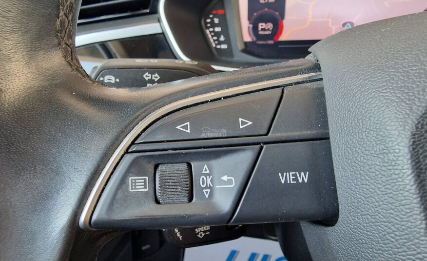 Audi Q3 2.0 TDI v.s ervis