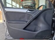 Volkswagen Golf 6 1.6 TDI HIGHLINE