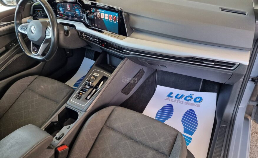Volkswagen Golf 8 1.5 TGI