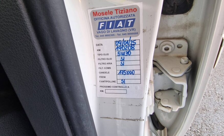 Volkswagen Touran 1.4 TSI DSG metan