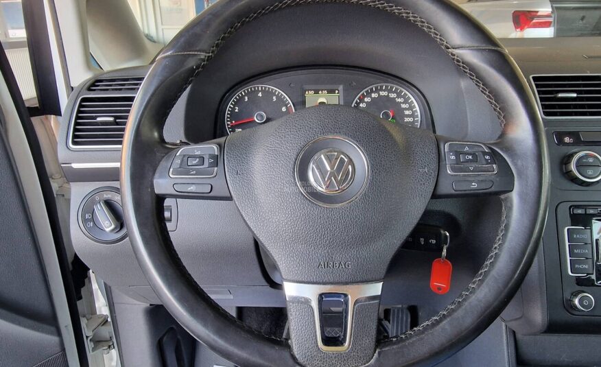 Volkswagen Touran 1.4 TSI DSG metan