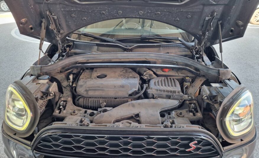 MINI Countryman 2.0 COOPER S   J C W