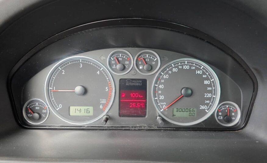 Seat Alhambra 2.0 TDI s e rvisiran