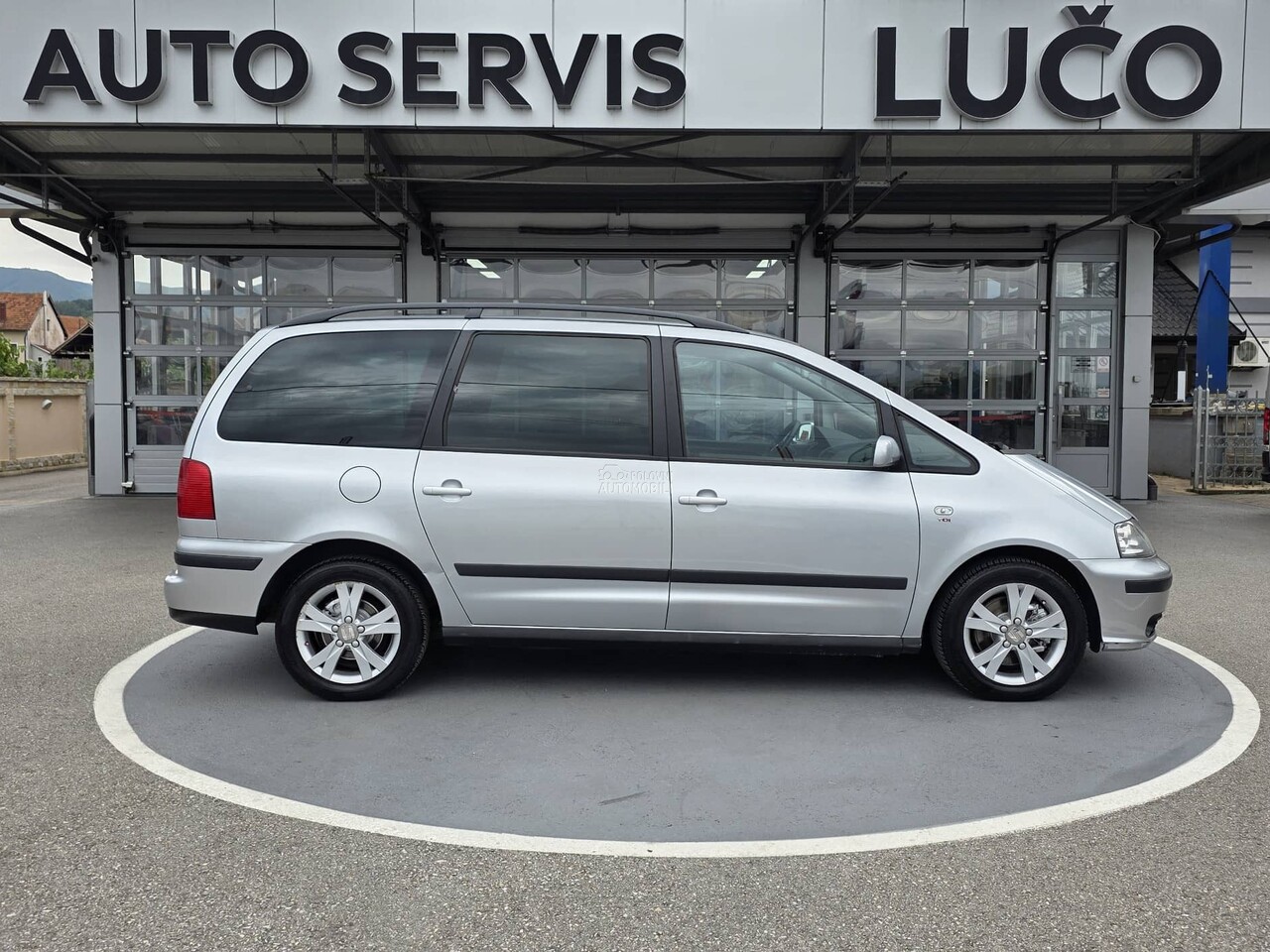 Seat Alhambra 2.0 TDI s e rvisiran