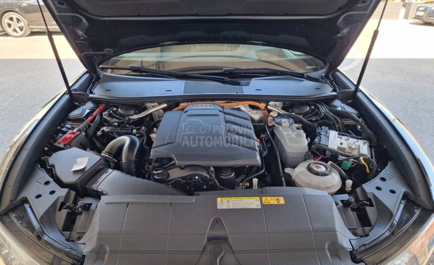 Audi A6 50TFSI/QUATR/PLAG IN