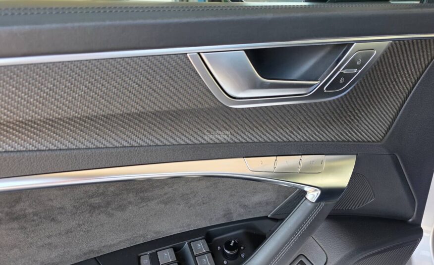 Audi RS6 4.0TFSI/CARBON/PANO
